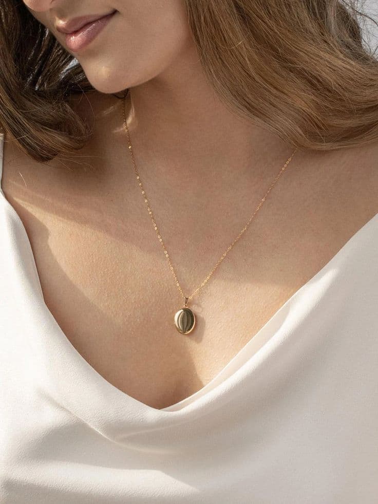 Style: Silk V-Neck