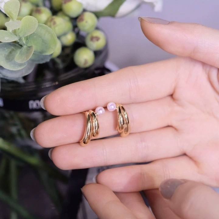 Couronne Pearl Studs - Lenoir - Earrings